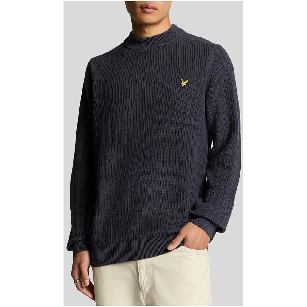 Lyle & Scott — Men's blue round-neck cotton sweater