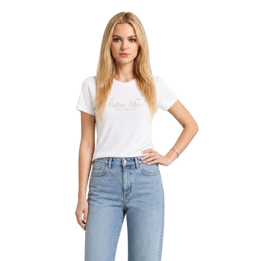 Calvin Klein Jeans — Weißes Damen-T-Shirt mit Print und Rundhalsausschnitt