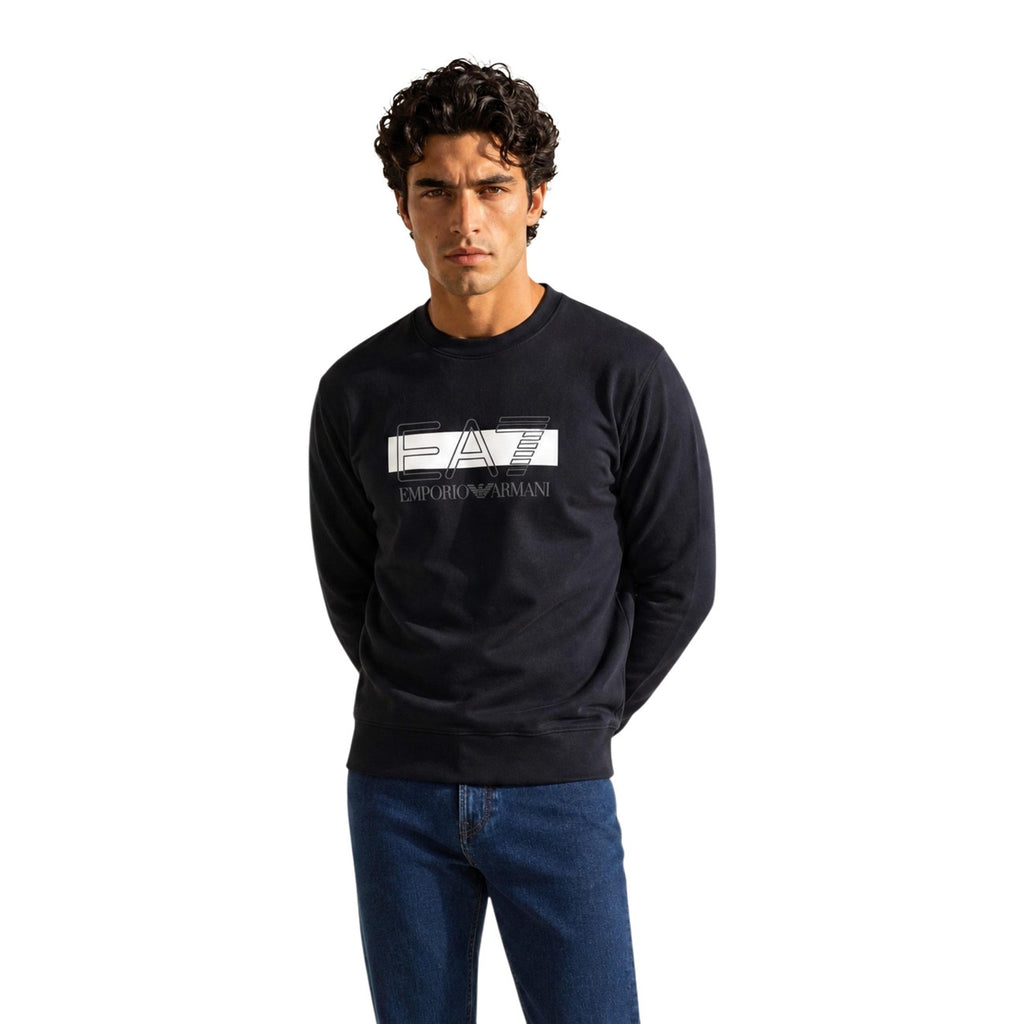 EA7 — Men’s black sweatshirt