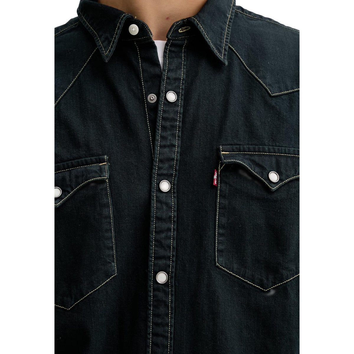 Levi’s — Men’s black Barstow Western Standard shirt — view 5