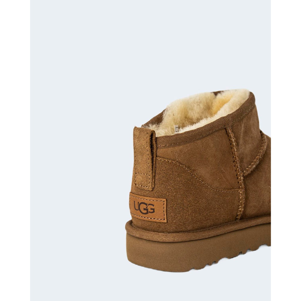 UGG — laarzen Classic Ultra Mini beige voor dames — afbeelding 4