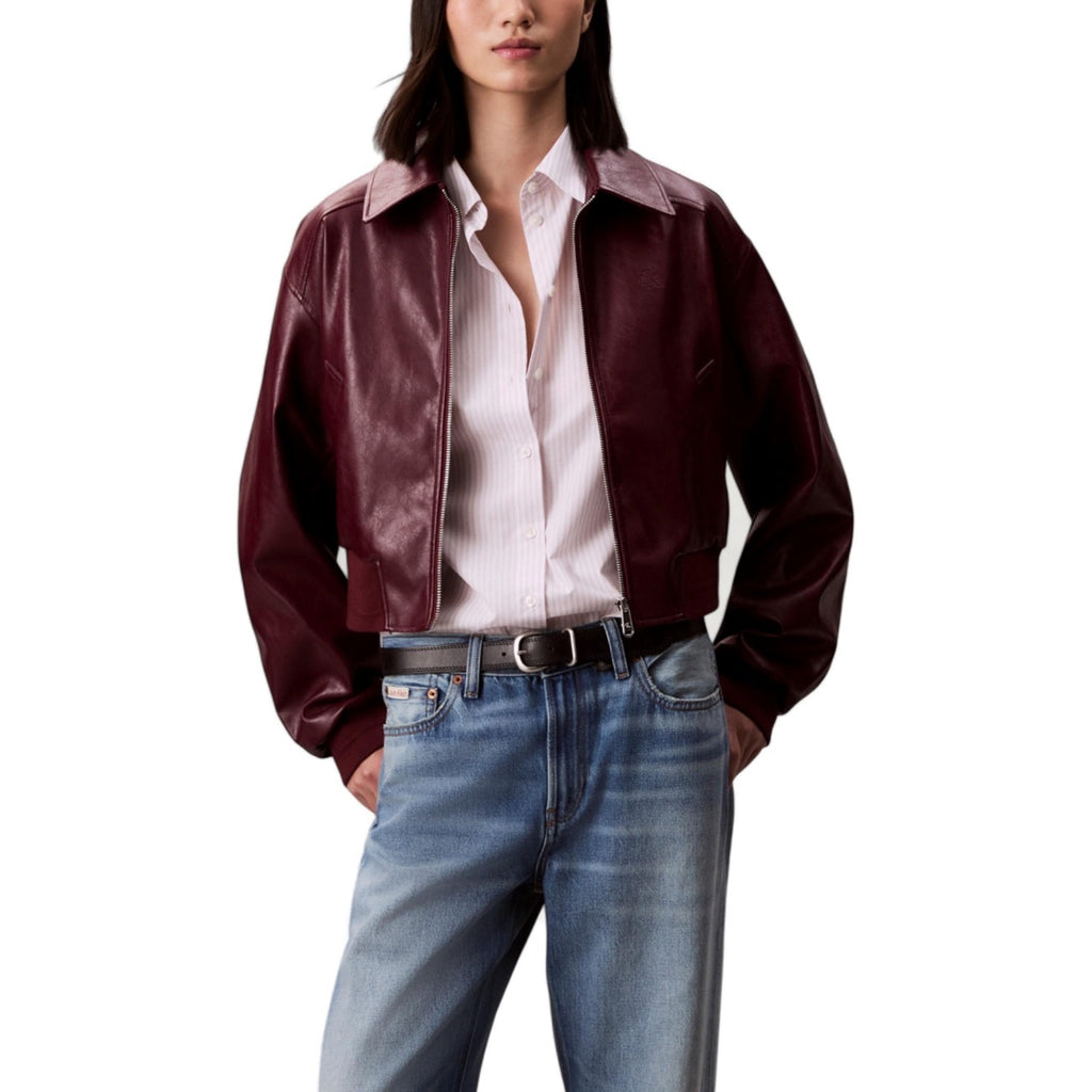 Calvin Klein Jeans – Kurze Bomberjacke in Lederoptik für Damen, Bordeaux