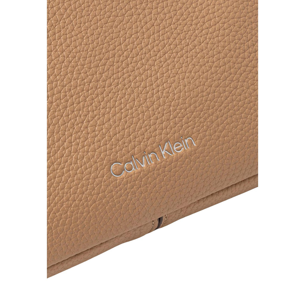 Calvin Klein — tas ref. WEBBING 2X STRAP CAMERA BAG voor dames — afbeelding 4