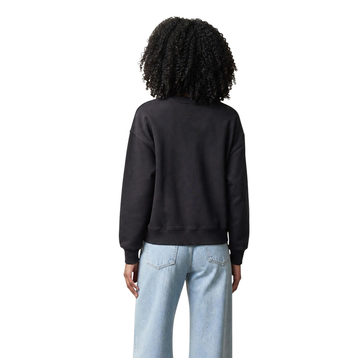 Levi’s — Women’s black round-neck sweatshirt — view 2