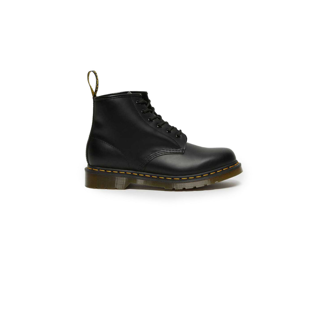 Dr. Martens — Boots ref. 26230001 in men's leather — view 2