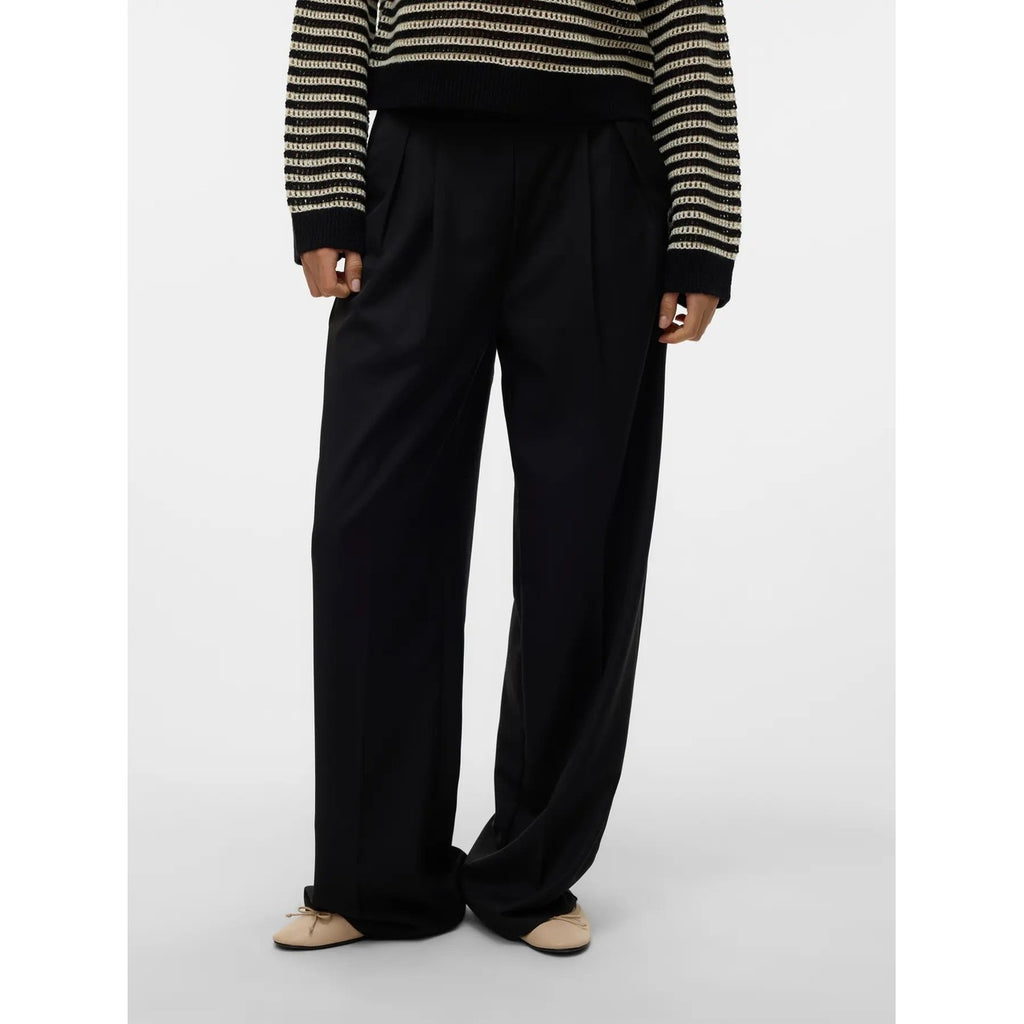 Vero Moda — Zwarte damesbroek 10323772