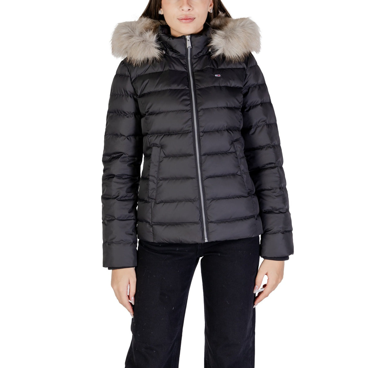 Tommy Jeans — Zwarte damesjas met capuchon