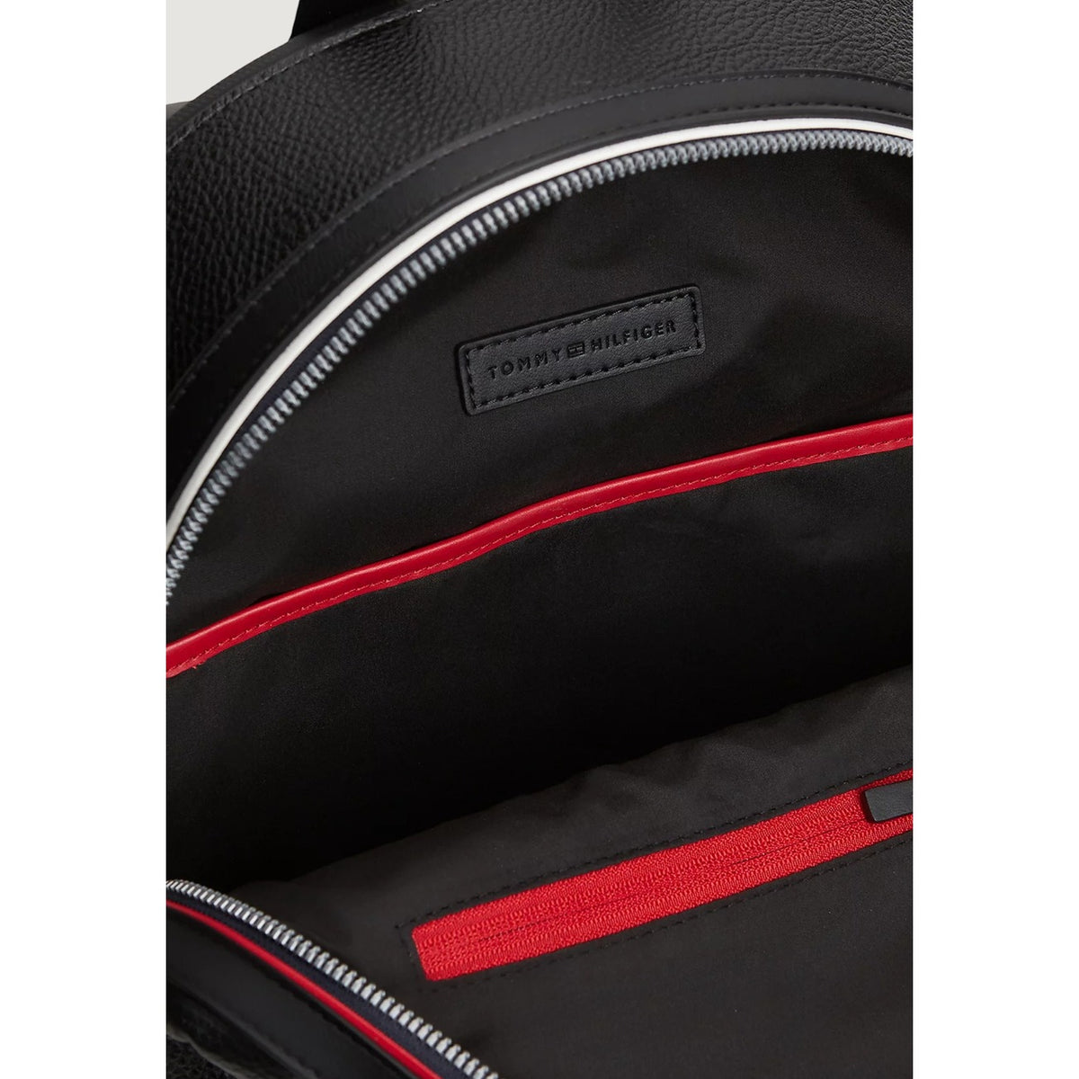 Tommy Hilfiger — Sac à dos Central Dome noir homme — vue 4