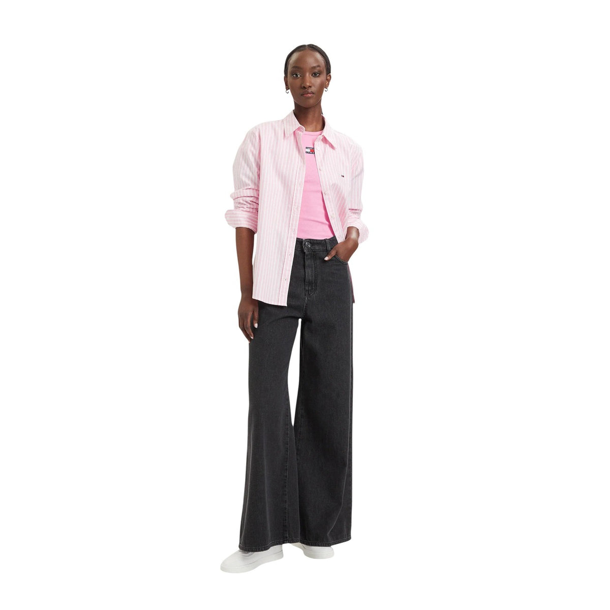 Tommy Jeans — Gestreept roze overhemd voor dames — afbeelding 2