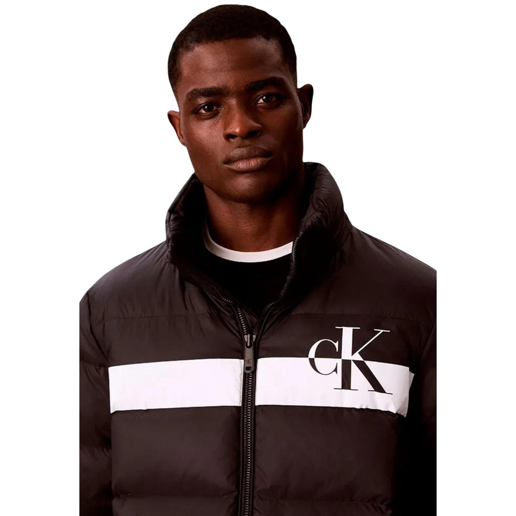 Calvin Klein Jeans – Bedruckte schwarze Kapuzenjacke aus Polyester für Herren — Ansicht 5