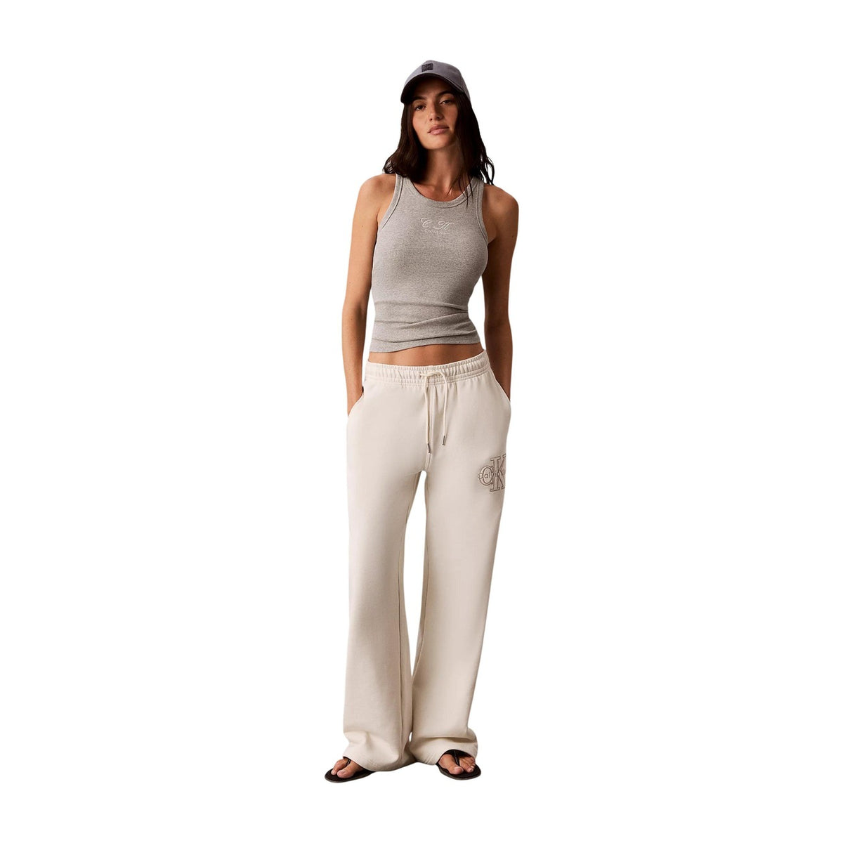 Calvin Klein Jeans — Women’s white pants — view 4