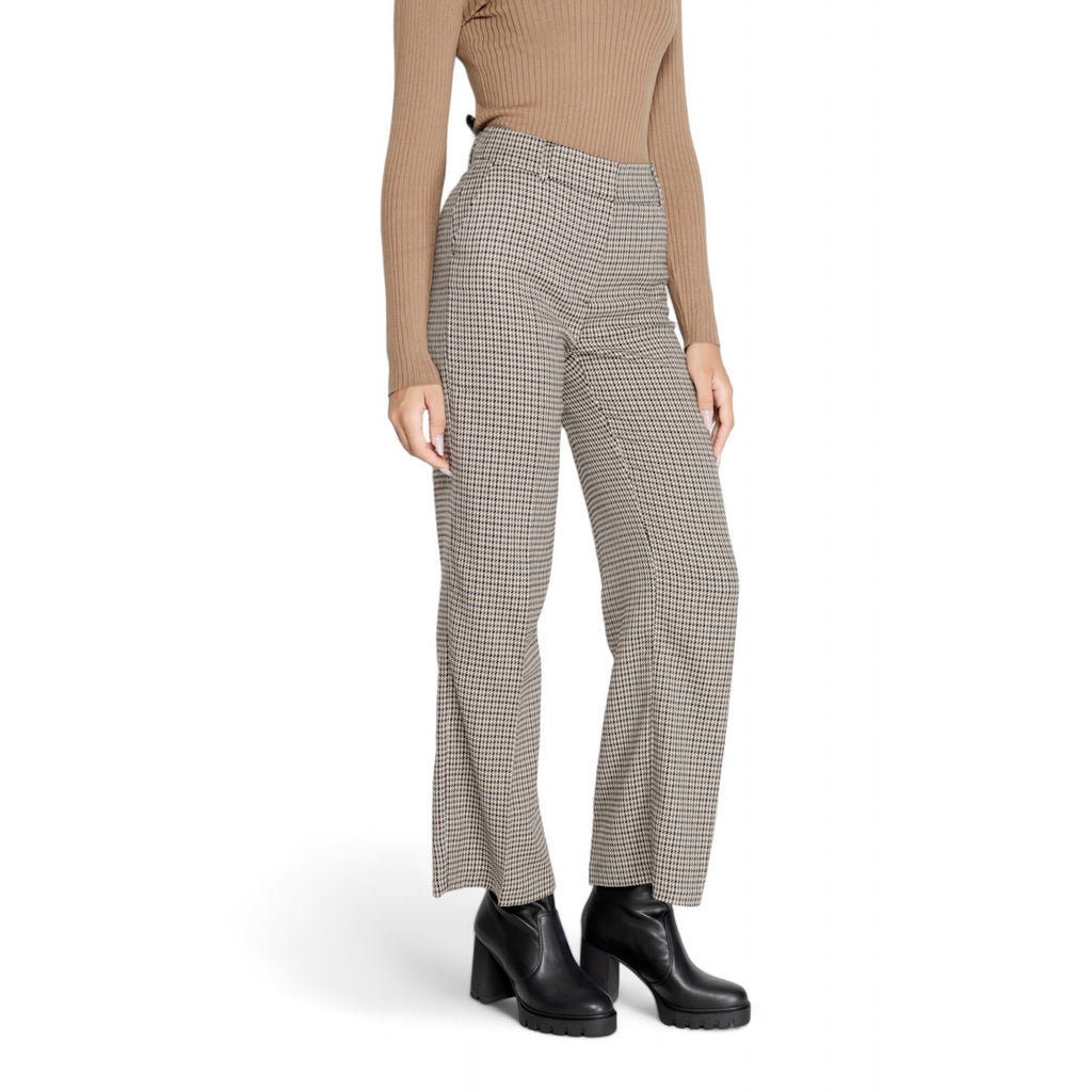 Only — Women’s beige checked pants — view 3