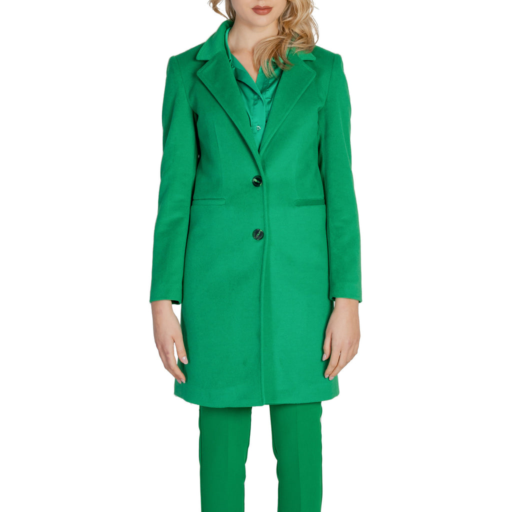 Sol Wears Women — MD548 green women’s coat