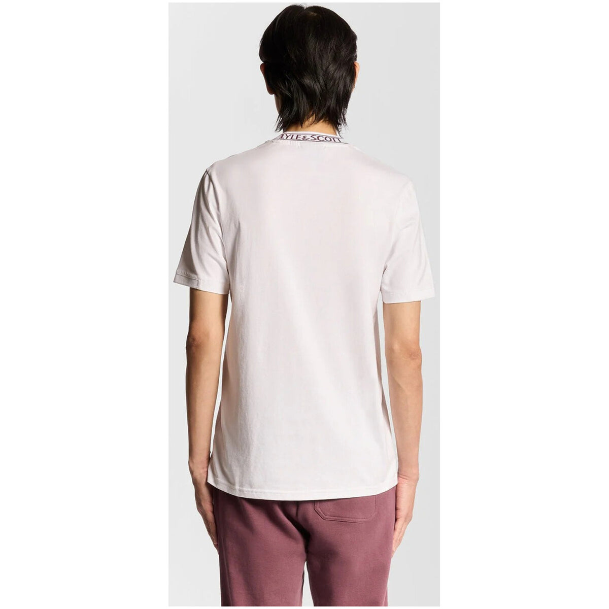 Lyle & Scott — Men’s white cotton t-shirt — view 2