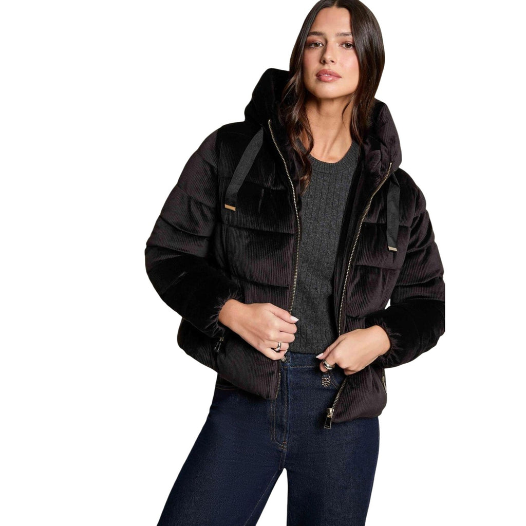 Morgan — Women’s black jacket