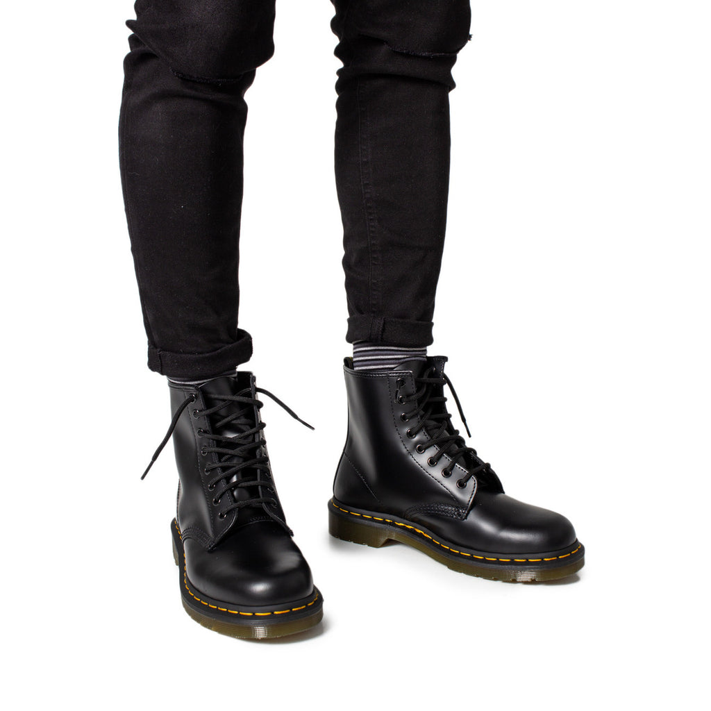 Dr. Martens — Boots ref. 11822006 in black leather men
