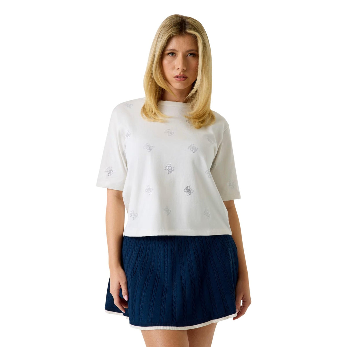 Guess — Silvy 4g T-shirt Women's T-shirt - white color