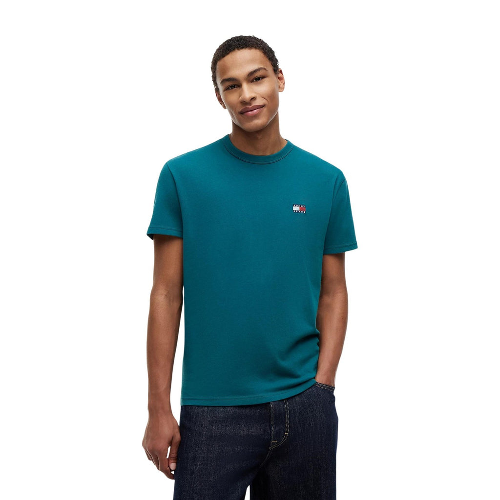Tommy Jeans — TJM Reg Badge T-Shirt aus Bio-Baumwolle für Herren