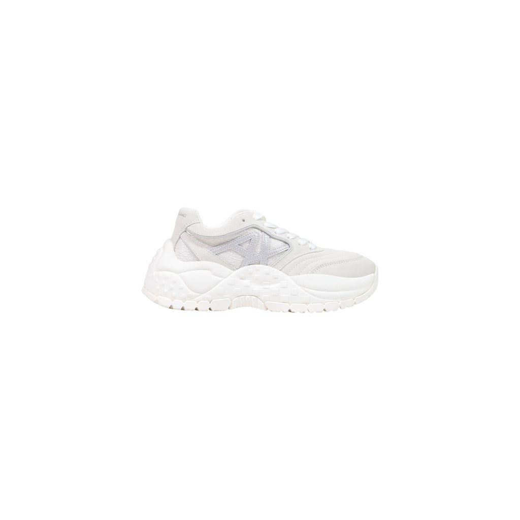 Armani Exchange — Baskets en cuir blanches femme