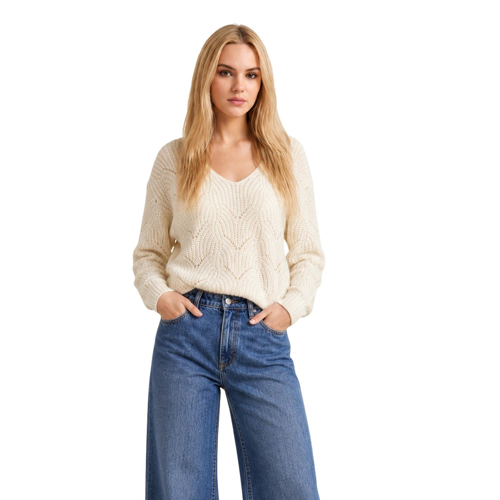 Jacqueline de Yong — Women’s Badut sequined V-neck sweater
