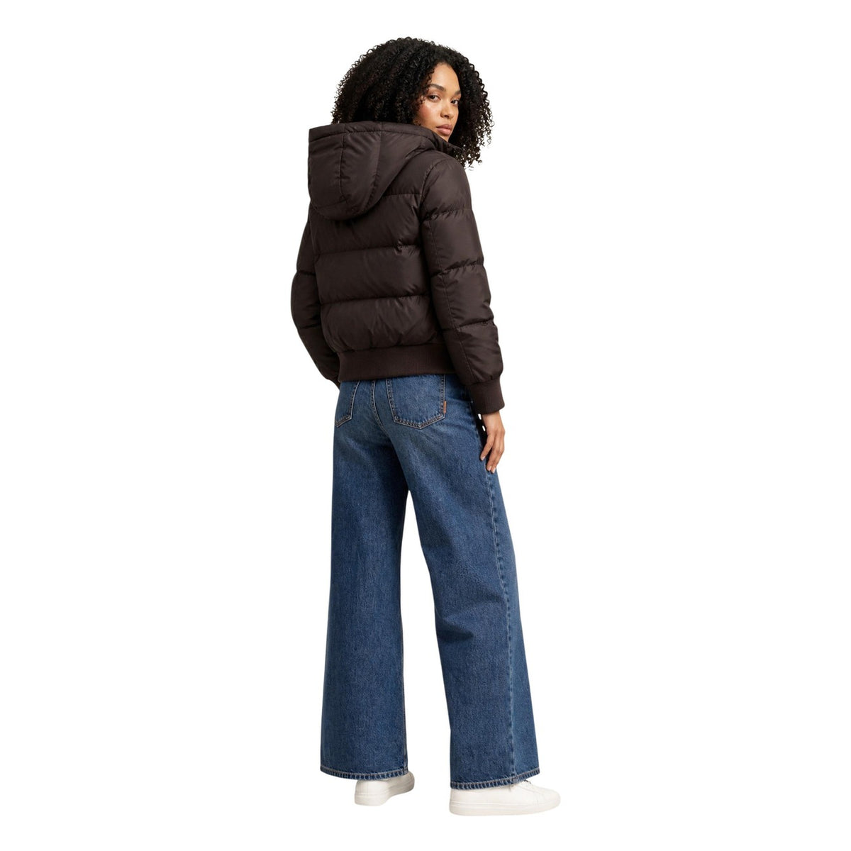 Armani Exchange — Bruine donsjacks voor dames — afbeelding 4
