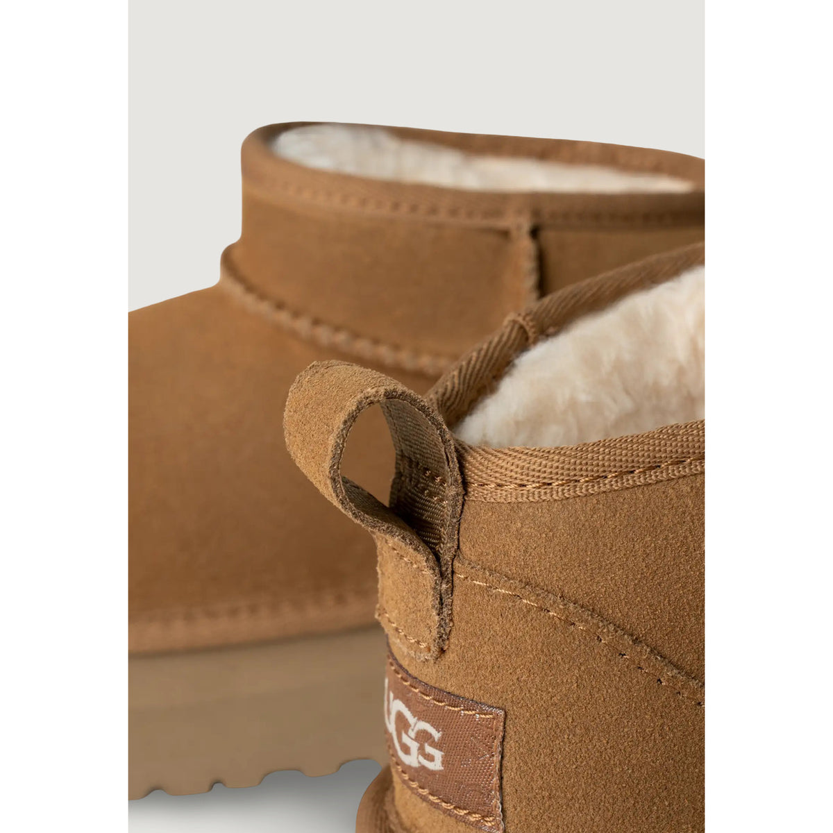 UGG — Bottes Classic Ultra Mini Platform beige enfant — vue 4