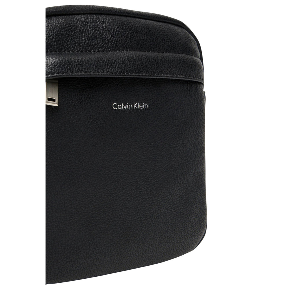 Calvin Klein — Sac noir réf. LV04D3160G homme — vue 4