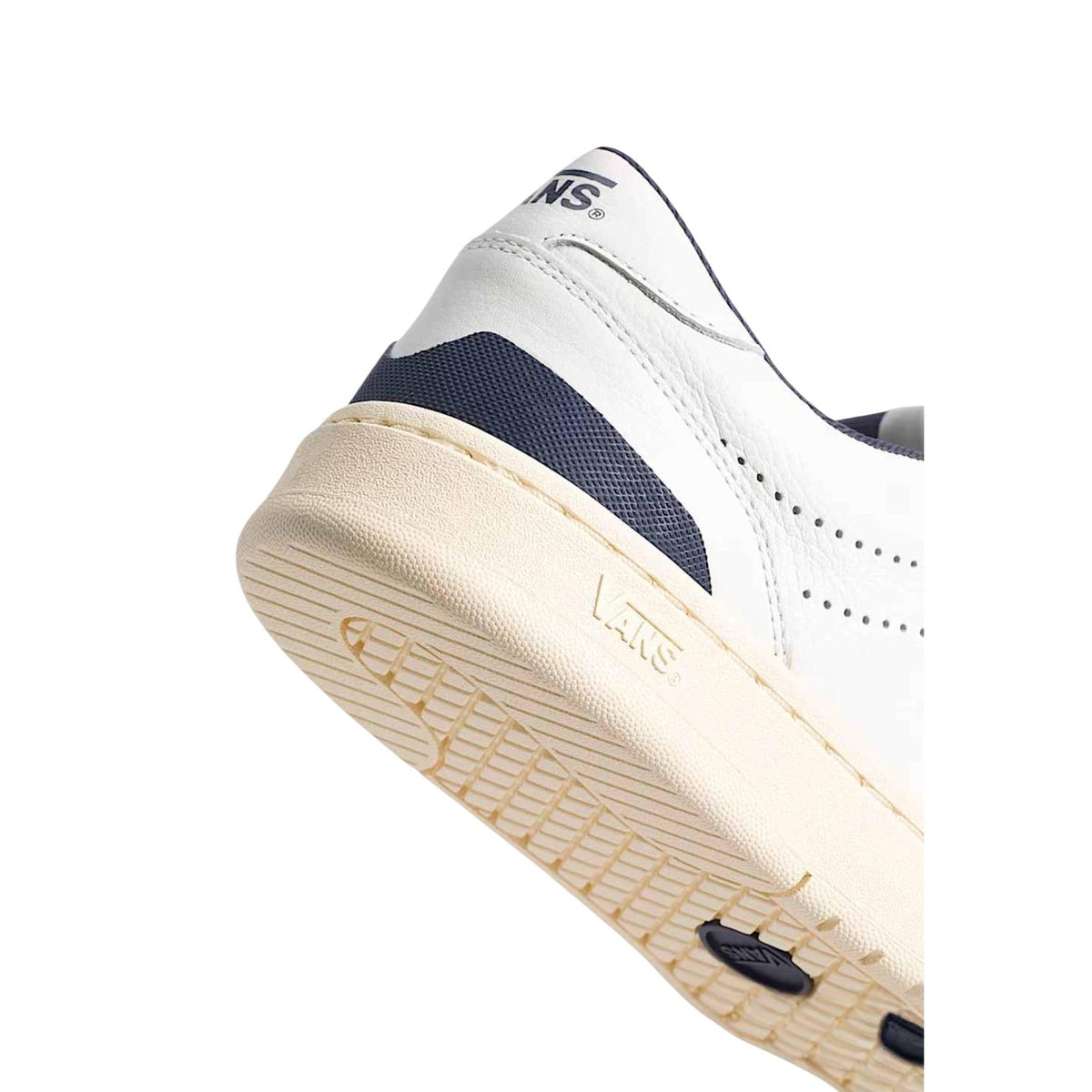 Vans — Baskets Court Low en cuir blanc homme — vue 3