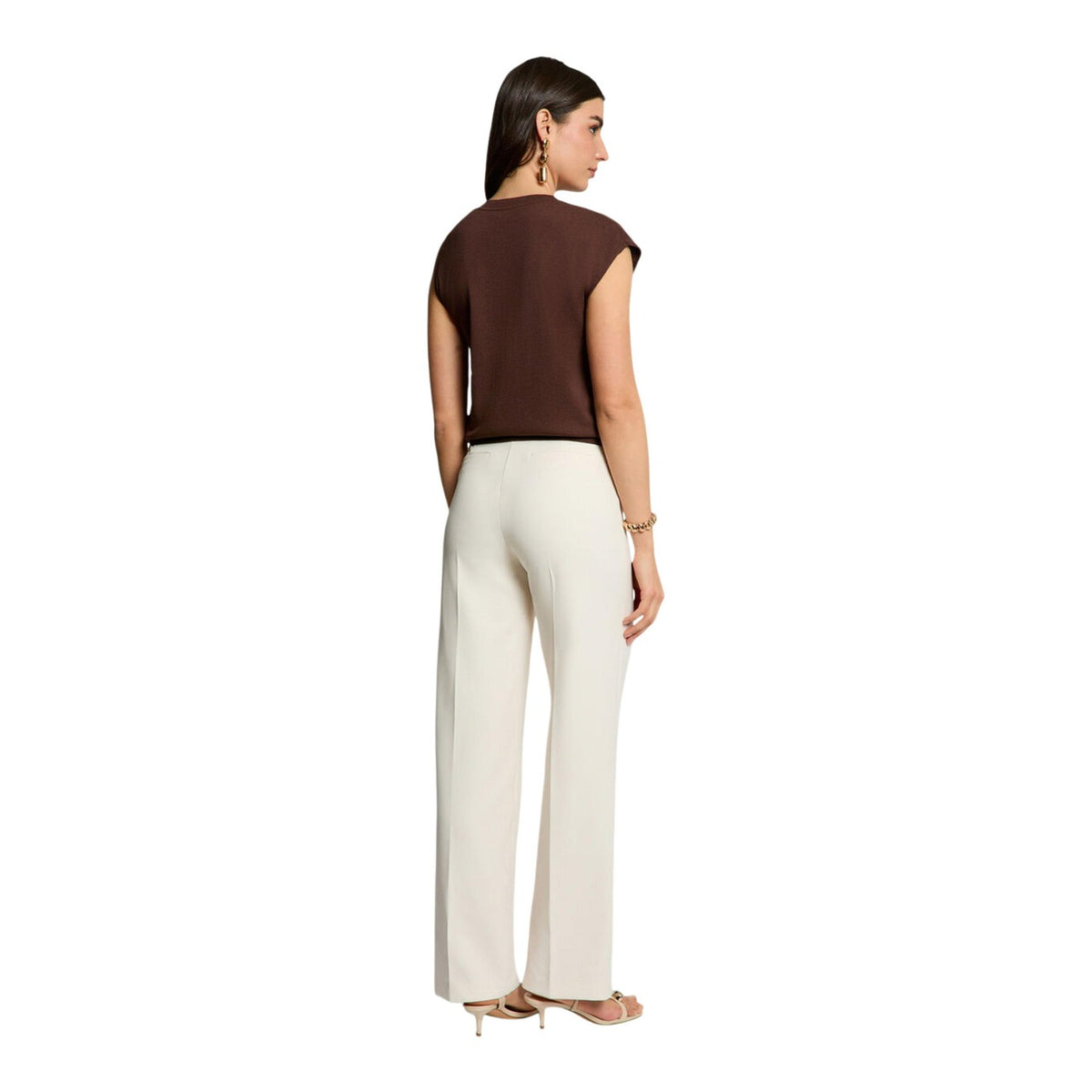 Morgan — Women’s brown round-neck sweater — view 2