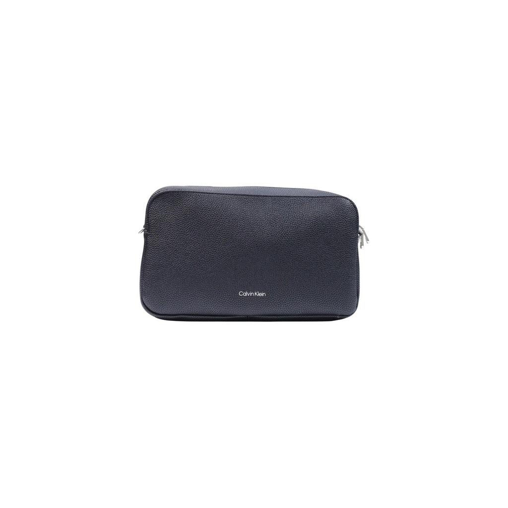 Calvin Klein — Sac réf. WEBBING 2X STRAP LG CAMERA BAG femme